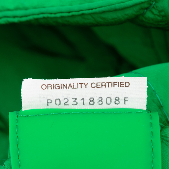 Pre-Loved Bottega Veneta Nylon Intrecciato Padded Tech Cassette Crossbody - Picture 6 of 8